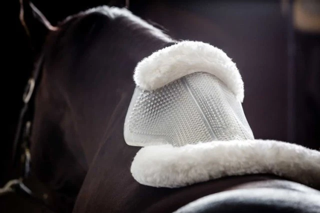 Acavallo Just Gel Lambskin Half Pad 2 Acavallo Just Gel Lambskin Half Pad - Image 2